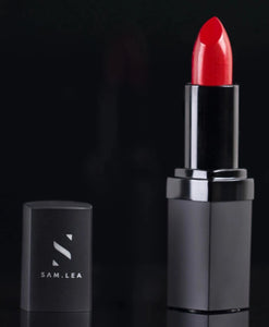 Blue-based red lipstick